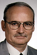 Prof. Peter Görnert